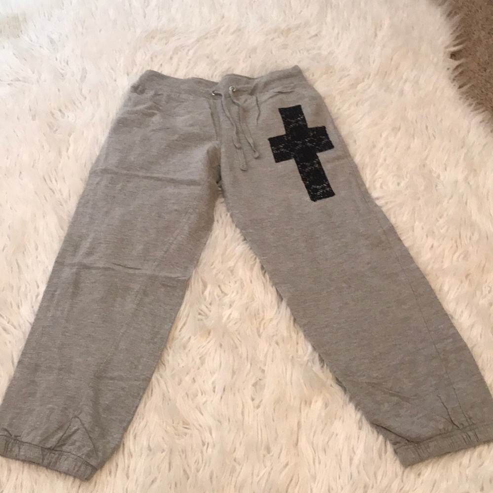 Capri sweats